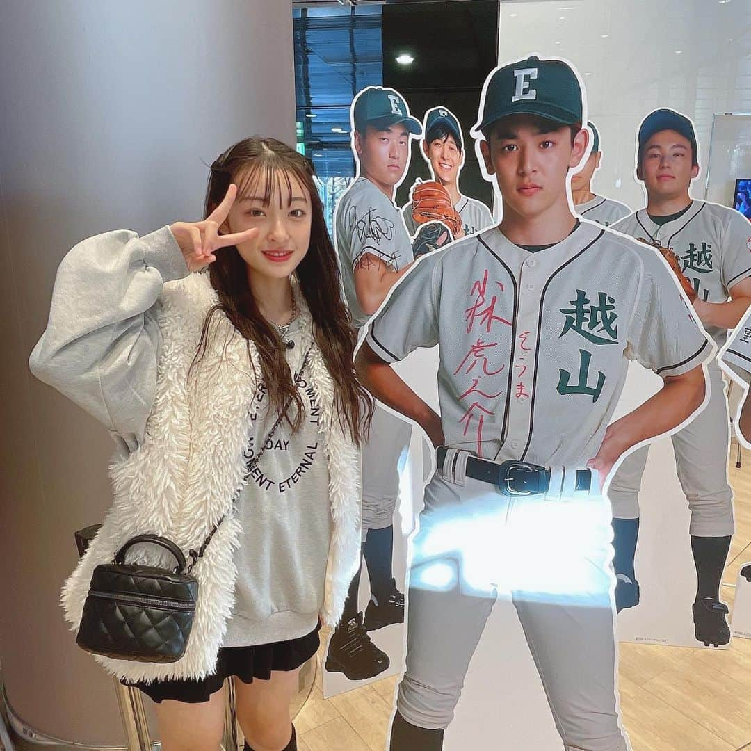 乃江咲綾のインスタグラム：「下剋上のポップアップストアに行って来ました⚾️🩷 凄く楽しかったです🤍🤍  次で最終回悲しすぎます😭😭  #09  #jc  #jc2  #14歳  #梅田  #tbs #下剋上球児  #下剋上球児ポップアップショップ  #野球　#野球好き」