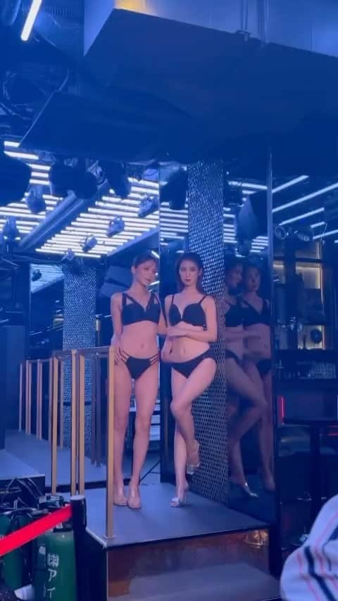 中北成美のインスタグラム：「.  @aimerfeel_official 👙」