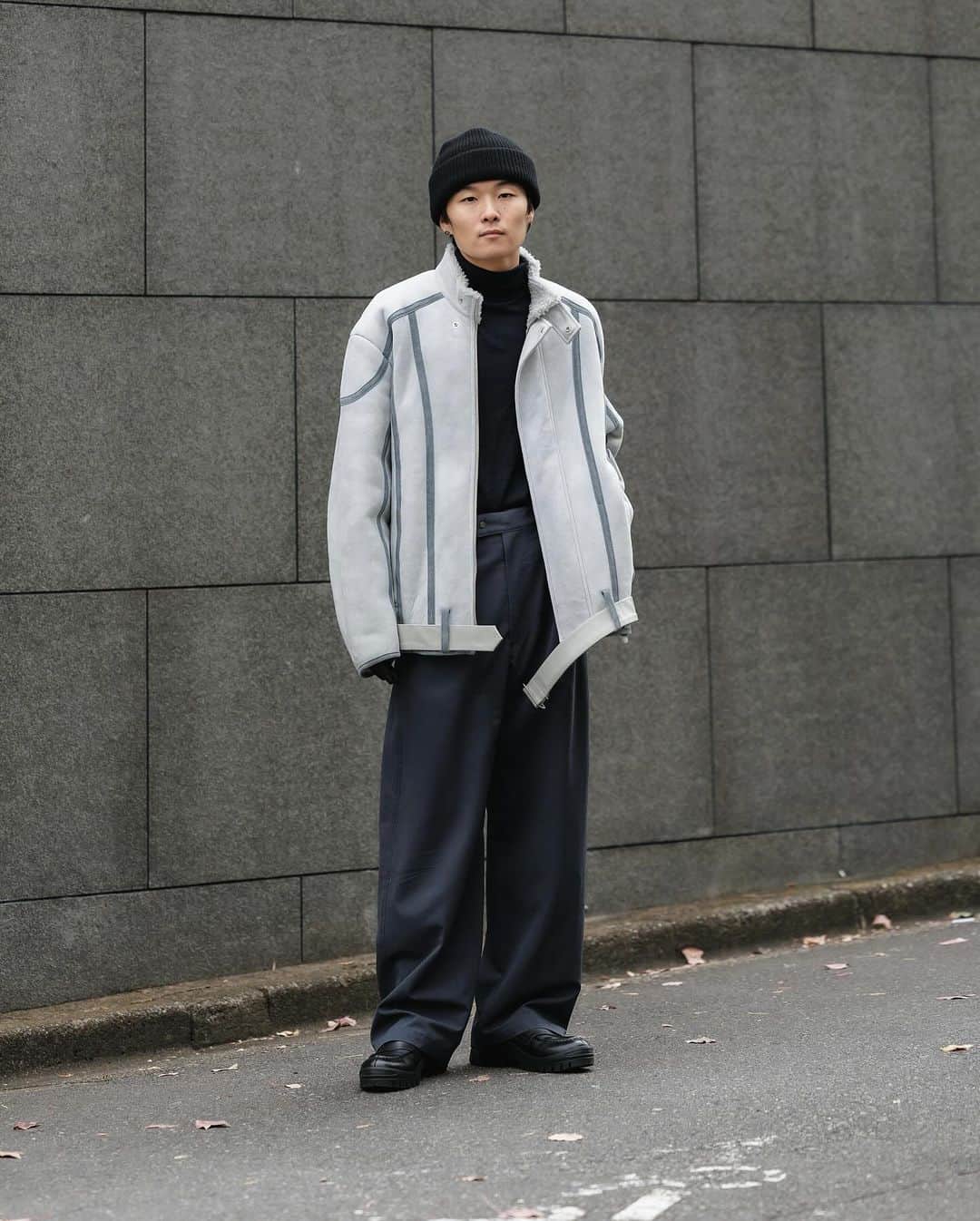 Ryoさんのインスタグラム写真 - (RyoInstagram)「Winter outfit idea 💡  jacket : @ssstein_design  knit : @the_clesste  pants : @goldwin_0  shoes : @henderscheme   #clesste #hendersheme #goldwin0 #ssstein」12月14日 18時59分 - ryo__takashima