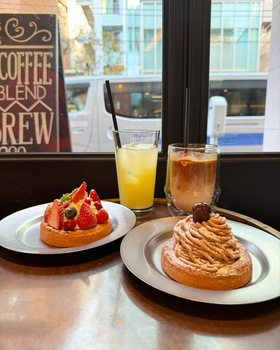 飯野雅さんのインスタグラム写真 - (飯野雅Instagram)「とにかくタルトが美味しくて感動した日🥧 #表参道カフェ #表参道ランチ #渋谷カフェ」12月14日 19時18分 - biichan_