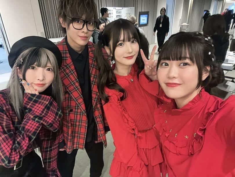 まあたそさんのインスタグラム写真 - (まあたそInstagram)「4回目の #YTFF でした🥰🏁 たくさんの人がいてうわうわとしたよお💯 会いたかった人にもあえて みんなにもあえてしあわせこよし！！ また来年も出れるようにがんばりたいなあ💭  配信みてくれてメンションたくさんしてくれてありがとう！！  #好きをシェアしよう」12月14日 19時53分 - 5m91r