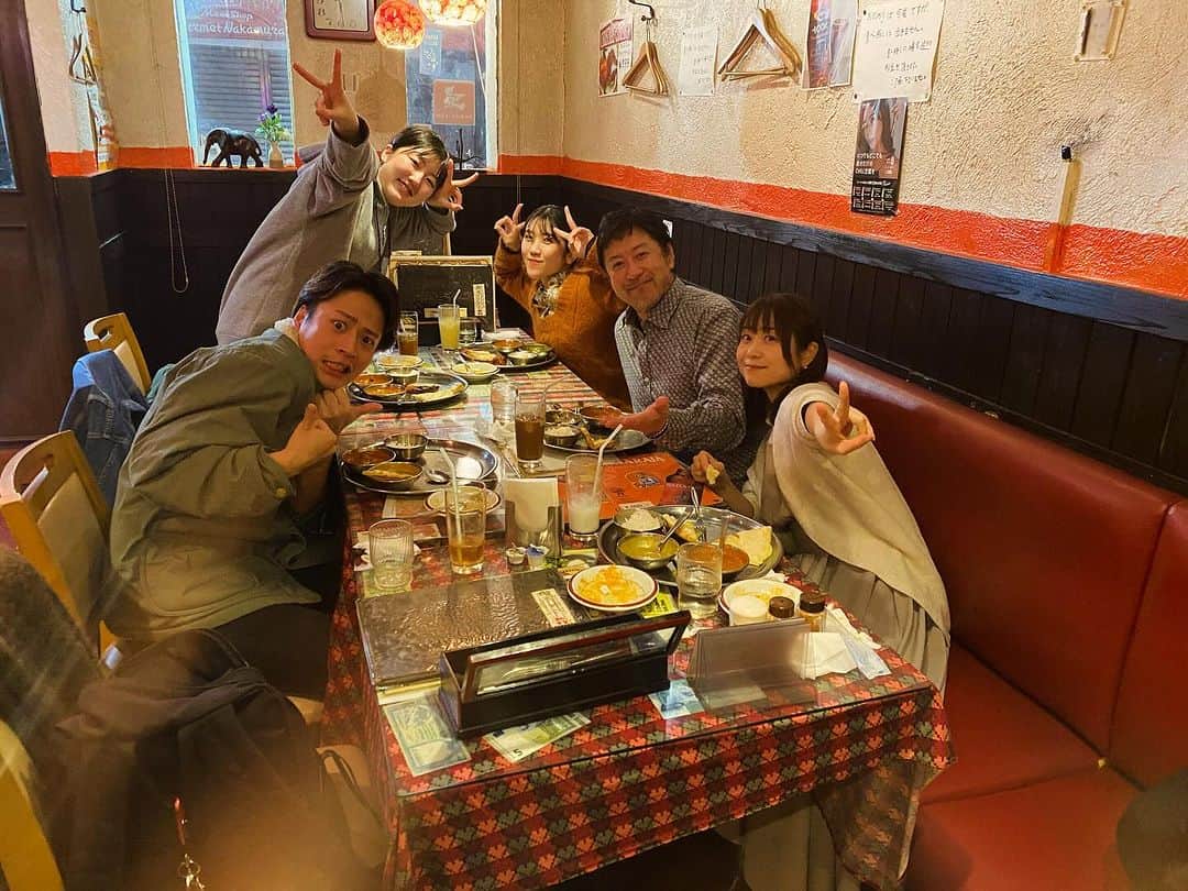 冨家規政のインスタグラム：「昨日のWSの後に時間のあるメンバーで行きつけのカレーショップへ🍛 この時間は結構楽しい😃」