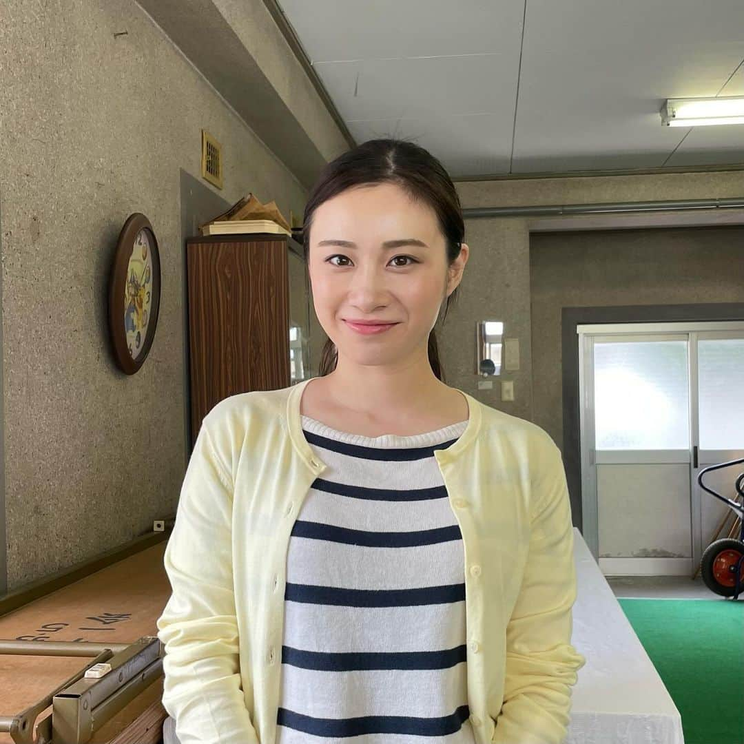 鈴木芳奈さんのインスタグラム写真 - (鈴木芳奈Instagram)「▶︎出演情報📣ˎˊ˗  本日配信スタート❗️  Netflixシリーズ『幽☆遊☆白書』 エピソード2  団地家族の母 役   少しですが出演してます。  北村匠海さんと勝矢さんが月川監督と 丁寧に丁寧に、一つ一つ芝居を積み重ねていたのがとても印象的でした✨  ぜひ、世界観を楽しんでね🎬⚡️ そして、見つけてね👀 見つけたら、教えてね〜💡 #Netflix #幽遊白書 #月川翔 監督 #橘芳奈」12月14日 20時21分 - tachibana_kanna