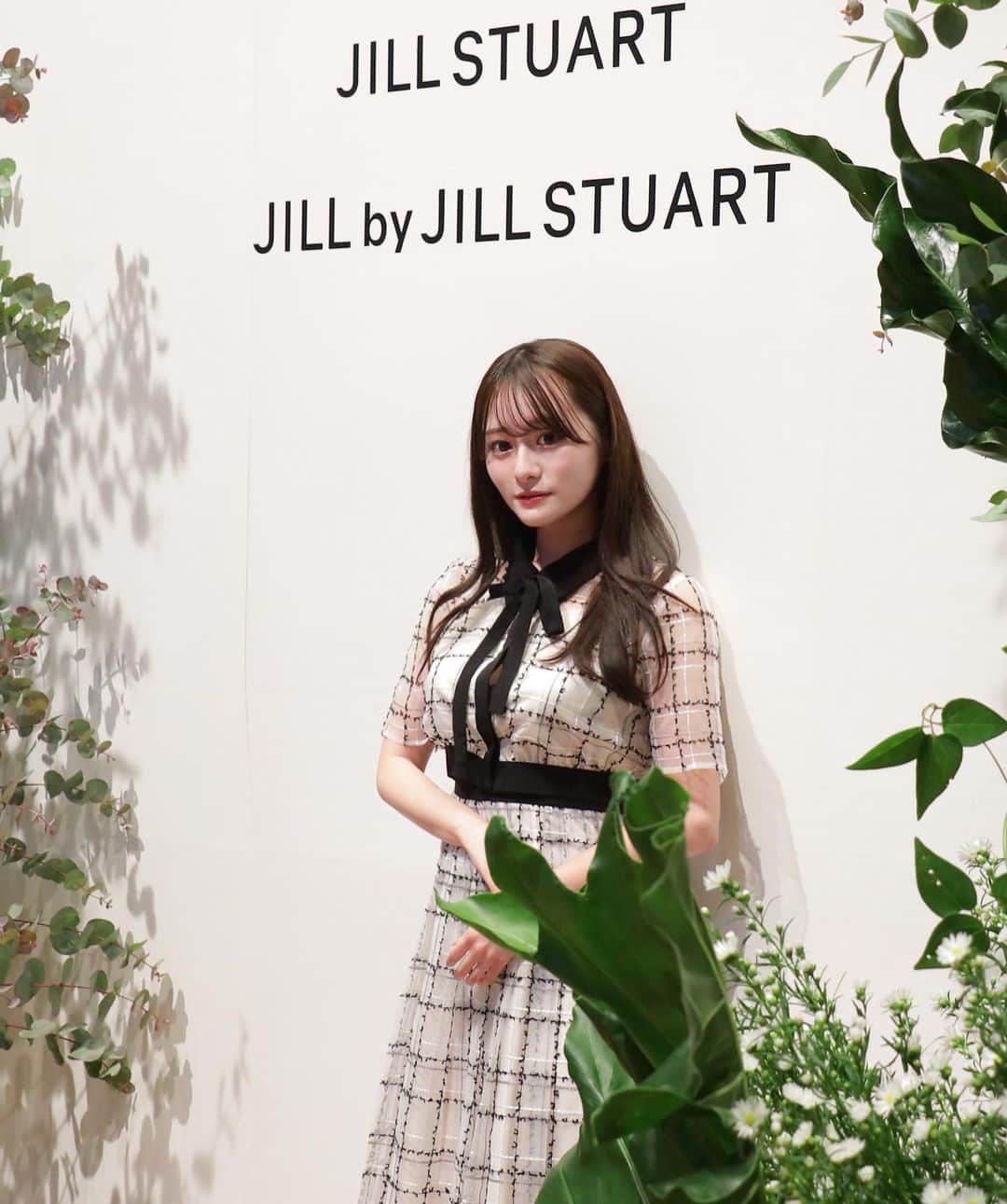 金城愛珠さんのインスタグラム写真 - (金城愛珠Instagram)「. JILL BY JILLSTUART SS Collection 🤍  春夏らしい可憐なデザインのお洋服がたくさんで今回もどれも可愛すぎました🕊️  オーダーしたお洋服届くの楽しみ💞  @jillbyjillstuart_official   #pr #JILL_24ss #JILLbyJILLSTUART #JILLby #ジルバイ #WJ_withJILLSTUART #JILLbyBASIC」12月14日 20時21分 - arisu_kanaki