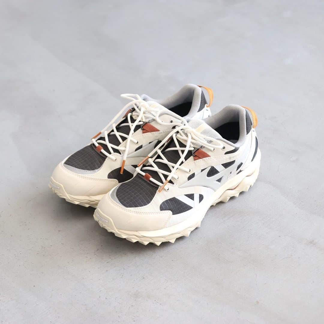 wonder_mountain_irieさんのインスタグラム写真 - (wonder_mountain_irieInstagram)「_ MIZUNO / ミズノ “WAVE MUJIN TL GTX” ¥ 20,900- _ 〈online store / @digital_mountain〉 https://www.digital-mountain.net  _ 【オンラインストア#DigitalMountain へのご注文】 *24時間受付 *14時までのご注文で即日発送　 tel：084-973-8204 _ We can send your order overseas. Ordering procedure details can be found here. >>http://www.digital-mountain.net/html/page56.html  _ #MIZUNO #ミズノ _ 実店舗：@wonder_mountain_ #WonderMountain  〒720-0033  広島県福山市船町2-23 JR 「#福山駅」より徒歩10分 #ワンダーマウンテン #japan #hiroshima #福山 #福山市 #尾道 #倉敷 #鞆の浦 WOMEN/GOODS： @hacbywondermountain _」12月14日 20時57分 - wonder_mountain_