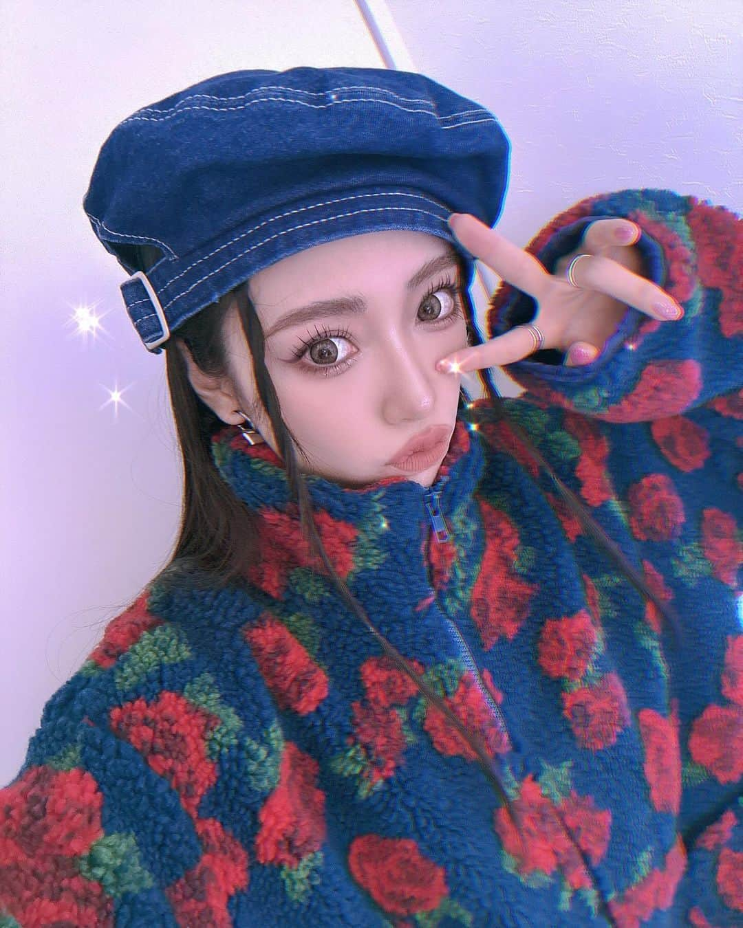 前川琳菜（りなち）さんのインスタグラム写真 - (前川琳菜（りなち）Instagram)「✩‧₊˚  ( @jouetie_official )のボアジャケット🌹 デザインがかわちぃすぎる❤️‍🔥❤️‍🔥❤️‍🔥  #코디 #코디스타그램 #옷 #스타일링 #패션 #패션스타그램 #옷스타그램 #데일리록 #데일리룩코디 #멋스타그램 #me #japangirl #girl #fashion #coordinate #style #code #コーデ #コーディネート #ファッション #jouetie #ジュエティ #りなちこーで」12月14日 21時37分 - rina__maekawa