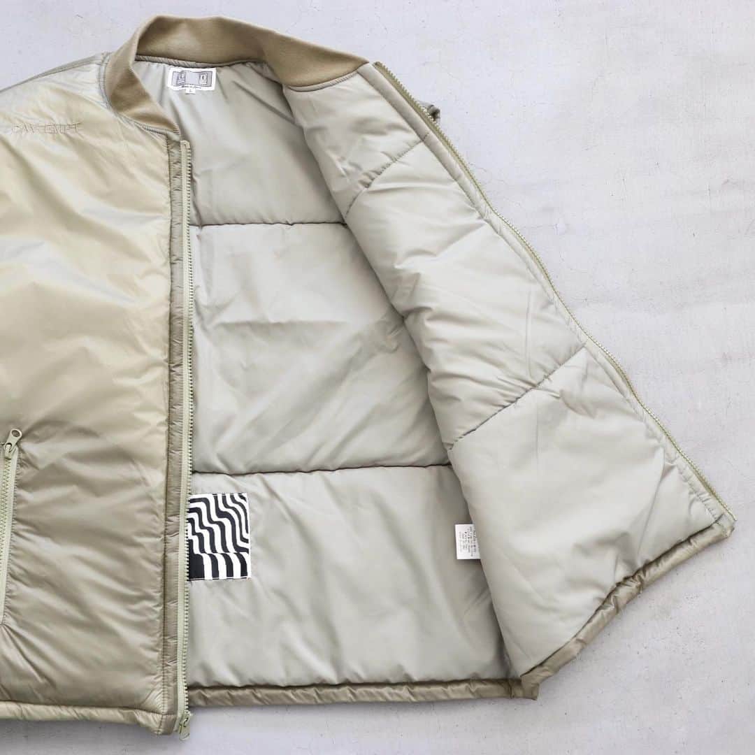 wonder_mountain_irieさんのインスタグラム写真 - (wonder_mountain_irieInstagram)「_  C.E / シーイー “Warm Puff Vest” ¥ 31,900- _ 〈online store / @digital_mountain〉 https://www.digital-mountain.net _ 【オンラインストア#DigitalMountain へのご注文】 *24時間受付 *14時までのご注文で即日発送 tel：084-973-8204 _ We can send your order overseas. Ordering procedure details can be found here. >>http://www.digital-mountain.net/html/page56.html  _ #CE  #シーイー _ 実店舗：@wonder_mountain_ #WonderMountain  〒720-0033  広島県福山市船町2-23 JR 「#福山駅」より徒歩10分 #ワンダーマウンテン #japan #hiroshima #福山 #福山市 #尾道 #倉敷 #鞆の浦 近く _ WOMEN/GOODS： @hacbywondermountain _」12月14日 21時58分 - wonder_mountain_