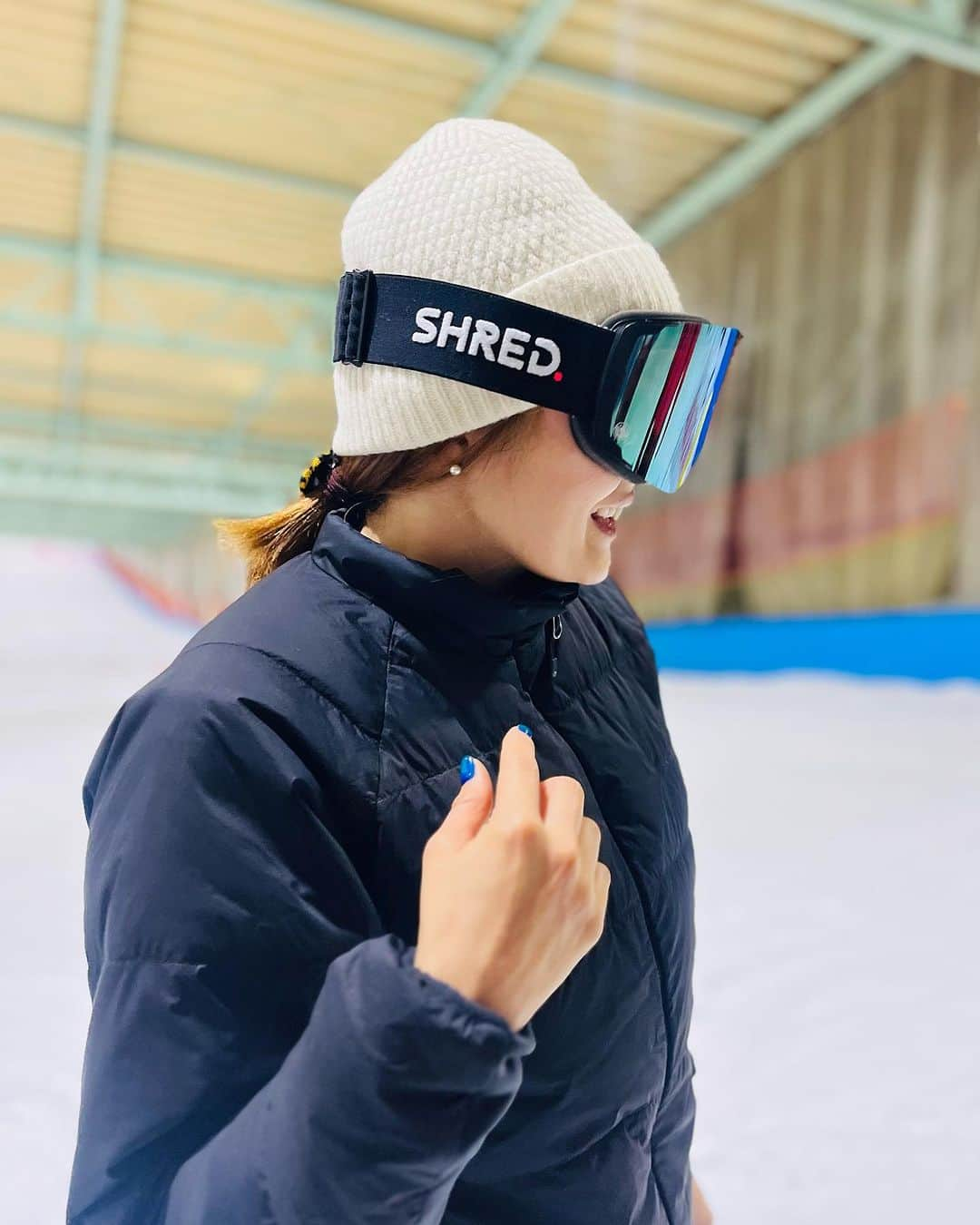 清澤恵美子さんのインスタグラム写真 - (清澤恵美子Instagram)「New goggles🕶💙 @shredoptics @shredoptics  #shred #pr  #スキーウエア　#goldwn  #ピアス　#ゼネラルパール」12月14日 22時08分 - kiyosawaemiko