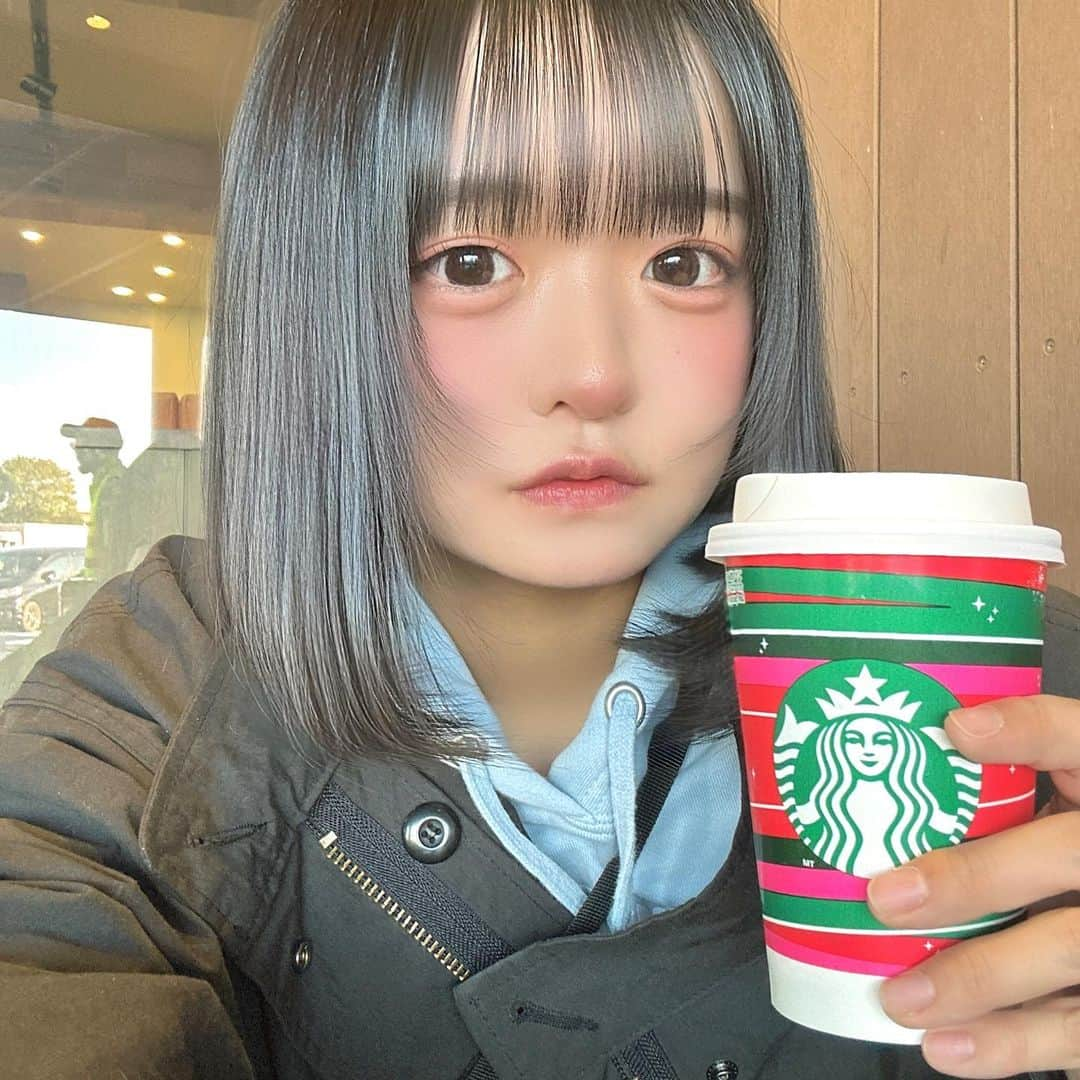 羽崎ほのさんのインスタグラム写真 - (羽崎ほのInstagram)「ピスタチオのんだ」12月14日 22時25分 - hazaki_hono