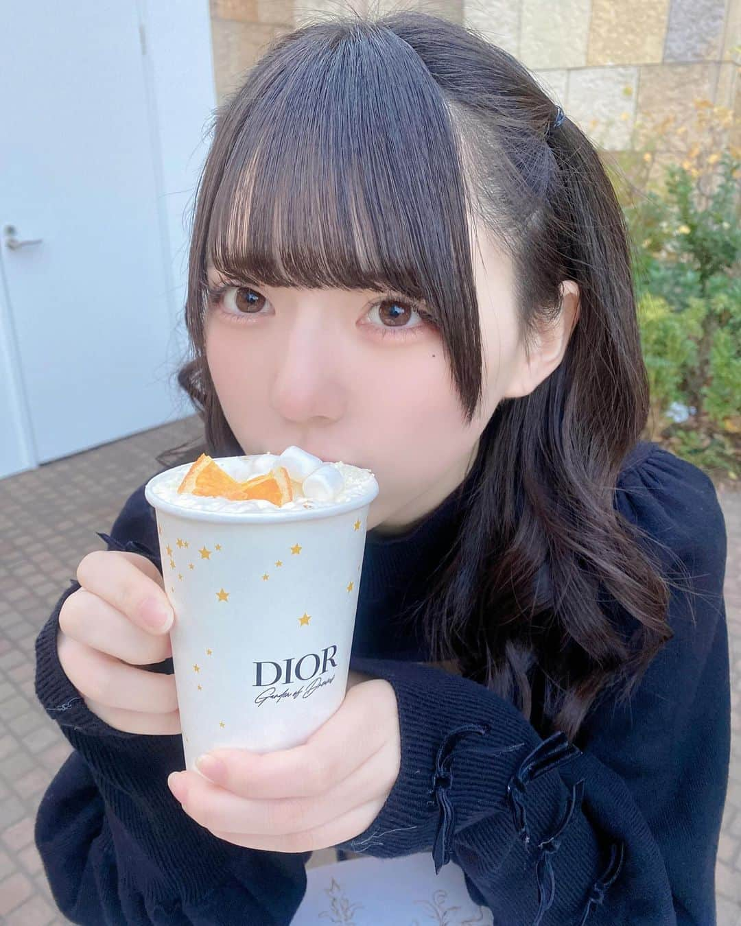 吉田芽梨奈さんのインスタグラム写真 - (吉田芽梨奈Instagram)「あざとい？」12月14日 22時53分 - teratera_merina