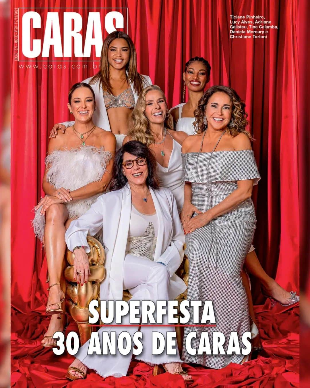 Tic iPinheiroのインスタグラム：「Em celebração aos 30 anos de CARAS, chegam às bancas nesta quinta-feira (14) quatro capas especiais com algumas das celebridades que passaram pela superfesta da revista mais querida dos brasileiros ✨ Para começar, @ticipinheiro, @lucyalves, @galisteuoficial, @danielamercury, @christorloni e @tinacalamba!  Nos stories, escolha sua capa preferida da nossa festa de 30 anos.」