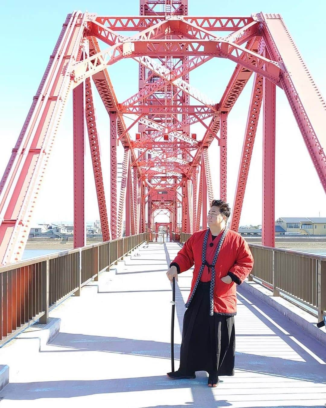 川原豪介さんのインスタグラム写真 - (川原豪介Instagram)「ヒマつ武士in大川市。ももち浜ストアのYouTubeチャンネルで見れまーす。ぬんっ🦍 #ももち浜ストア  #ヒマつ武士」12月14日 23時17分 - blueriver_kawa