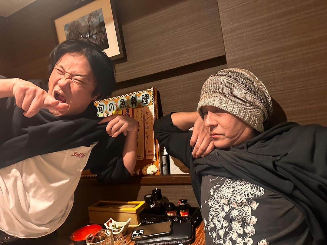 ヒロシさんのインスタグラム写真 - (ヒロシInstagram)「モヤモヤしたやり場のない気持ちを、共有できる永野さんとの最高の夜でした。」12月15日 0時37分 - hiroshidesu.official