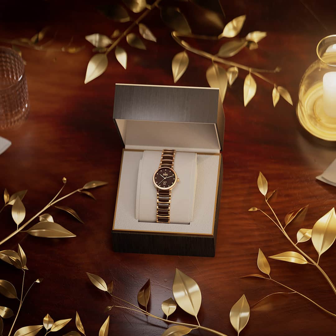 ラドーのインスタグラム：「The gift of her lifetime.​ Let her eyes sparkle with joy as she unwraps her Rado Centrix Diamond watch. A timeless gift that will forever adorn her wrist, crafted from high-tech ceramic to last a lifetime. ​  #Rado #RadoCentrix #DiamondWatch #CeramicWatch #FeelTheMoment」