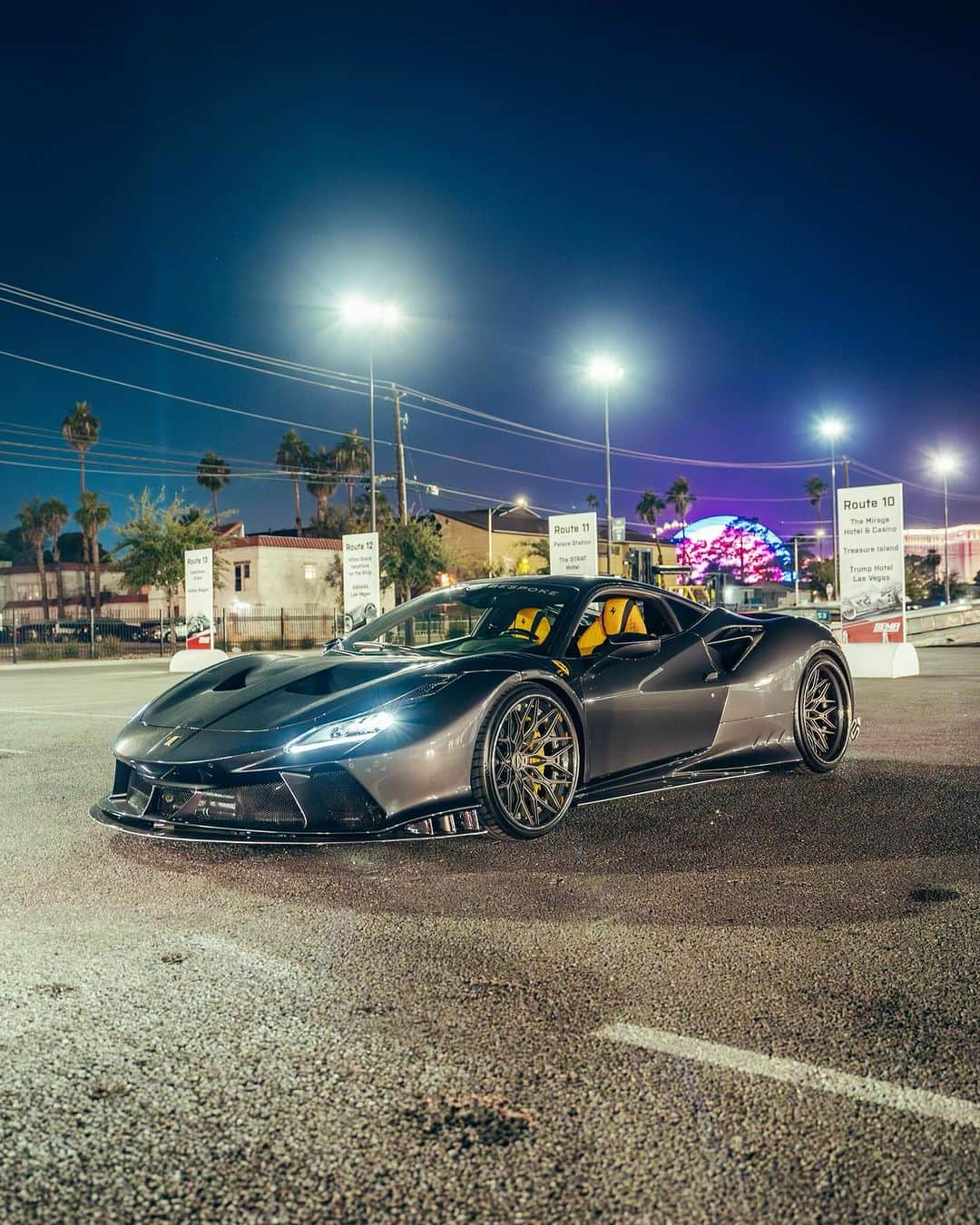 CARLiFESTYLEさんのインスタグラム写真 - (CARLiFESTYLEInstagram)「Duke Dynamics Widebody Ferrari F8 for sale by @creativebespoke  Tailor made by @cb_autosalon #carlifestyle #ferrari #f8 #ferrarif8」12月15日 3時41分 - carlifestyle