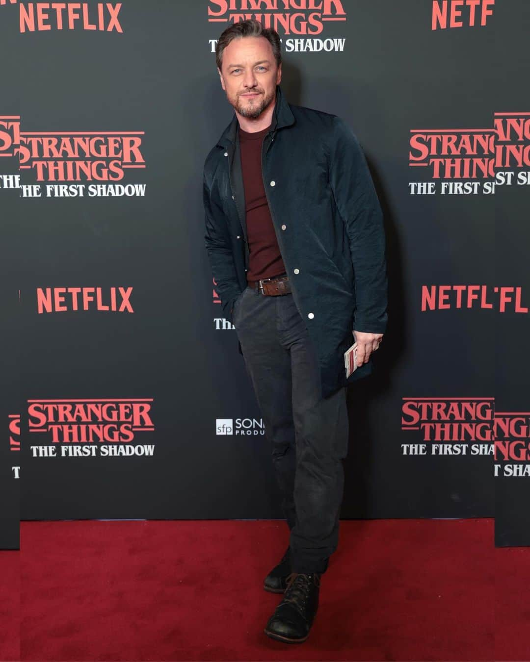 Just Jaredさんのインスタグラム写真 - (Just JaredInstagram)「“Stranger Things” actor David Harbour and his wife Lily Allen attended the opening performance of the new Netflix show’s new stage play in London. Hugh Jackman, Jennifer Garner, James McAvoy, and many others were there too. More photos on JustJared.com! #DavidHarbour #LilyAllen #HughJackman #JenniferGarner #JamesMcAvoy #StrangerThings Photos: Getty」12月15日 12時53分 - justjared