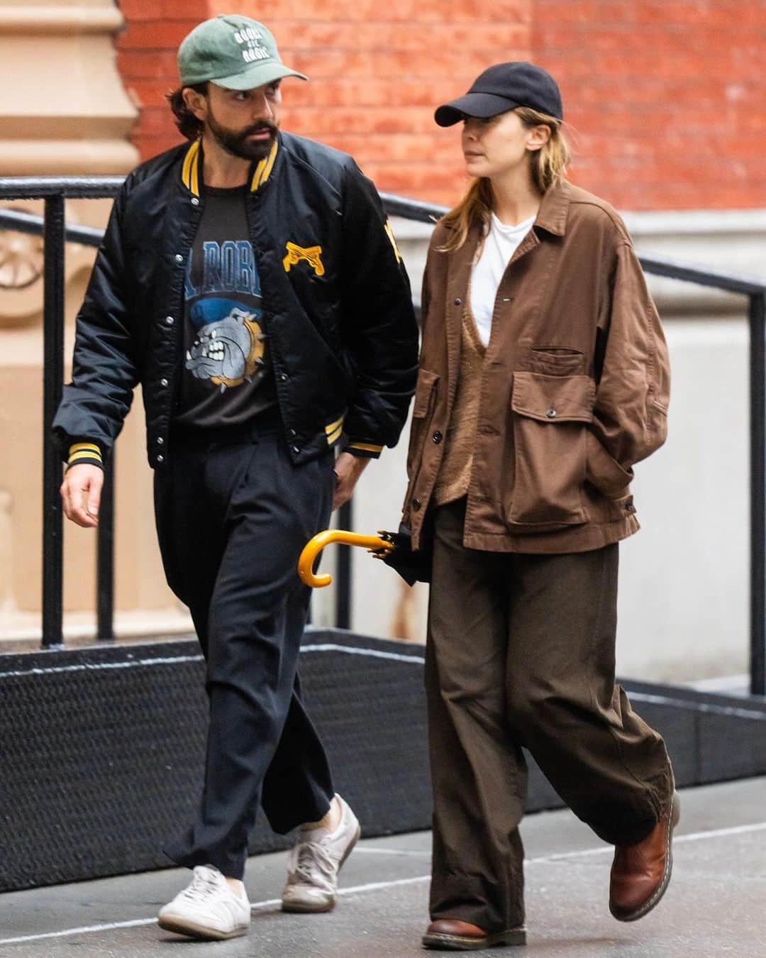 GQのインスタグラム：「In 2023, nobody looked cooler in menswear than women. This was the year famous gals beat the guys at their own game—namely, wearing the hell out of structured suits, rugged coats, and gleaming dress shoes. Read how Elizabeth Olsen, Ayo Edebiri, Gigi Hadid, and more did it at the link in bio.」