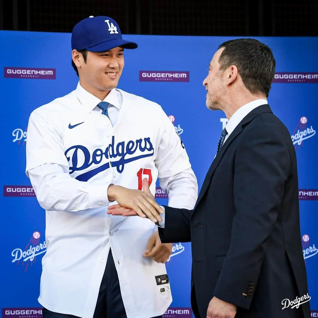 Los Angeles Dodgersさんのインスタグラム写真 - (Los Angeles DodgersInstagram)「No. 17, Shohei Ohtani.」12月15日 8時46分 - dodgers