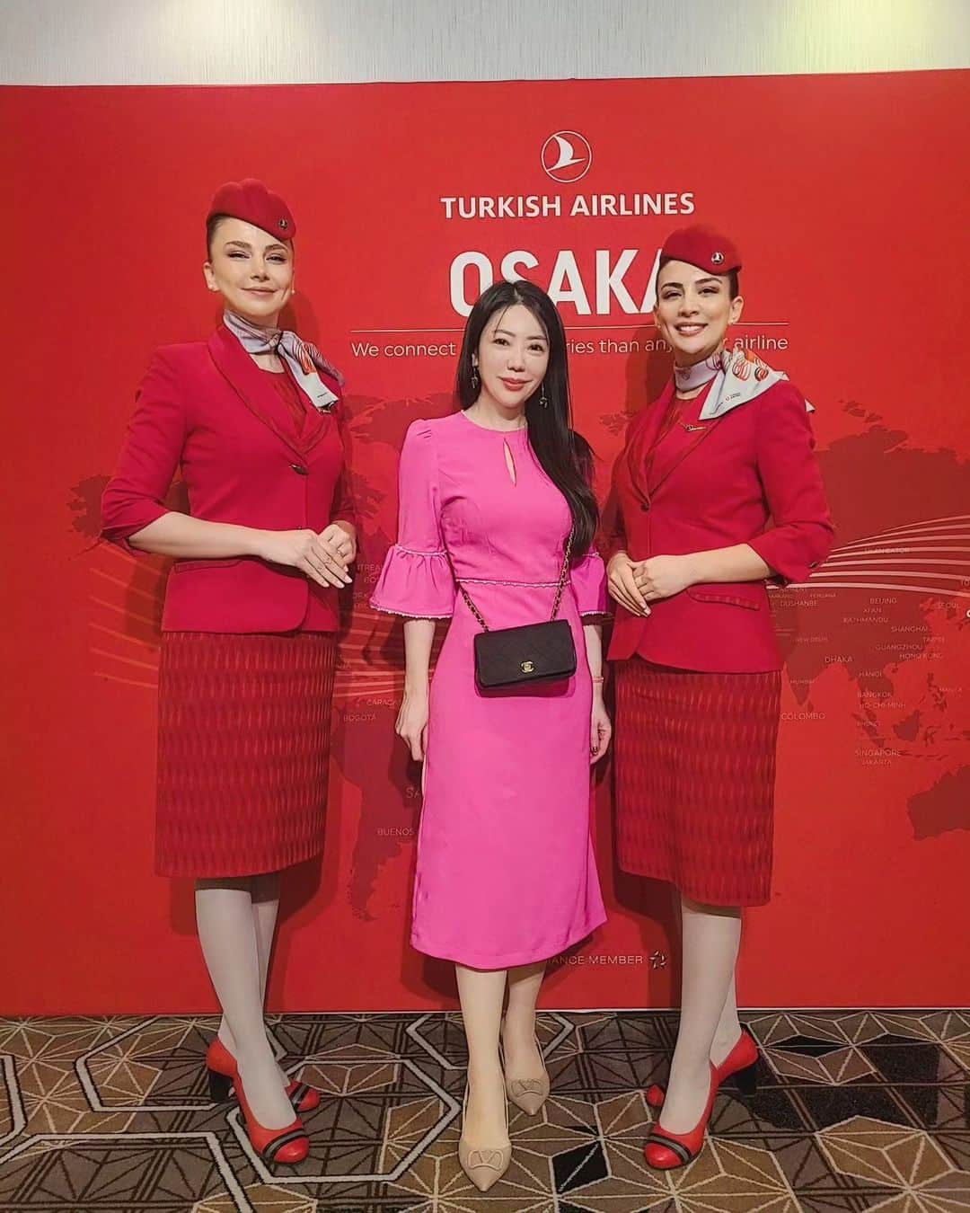 今堀恵理さんのインスタグラム写真 - (今堀恵理Instagram)「🇹🇷ターキッシュ エアラインズ（TK）が関西＝イスタンブール線を2023年12月12日（火）に運航を再開し、週4便運航スタートしました💕 @turkishairlines  2017年以来6年ぶりの関西国際空港からトルコへの直行便です😌💓  イスタンブール行きた～い🤭 イスタンブールは、東西文化の懸け橋とされ、現在でも東洋と西洋が入り混じった神秘的な雰囲気を感じることができ、日本人に人気が高い観光地の一つです。  関空運航再開のレセプションパーティーがリーガロイヤルホテルでありご招待頂きました✨  豪華なメンバーで華やかでした 世界一の就航国数を有するトルコのフラッグキャリアでSafetyな楽しい旅したい💓 そしてトルコは美女ばっかり💓  #トルコ航空 #関西空港 #イスタンブール #turkish #turkishairlines」12月15日 9時19分 - eriimahori