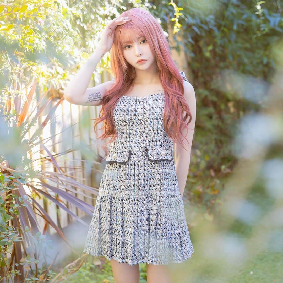 ドレスショップTIKA公式さんのインスタグラム写真 - (ドレスショップTIKA公式Instagram)「✼••┈┈••✼••┈┈••✼••┈┈••✼••┈┈••✼ 𝓦𝓮𝓮𝓴𝓵𝔂 𝓝𝓮𝔀 𝓐𝓻𝓻𝓲𝓿𝓪𝓵 ✼••┈┈••✼••┈┈••✼••┈┈••✼••┈┈••✼  今週も冬っぽアンニュイな新作がたくさん登場♡ 白い吐息が似合うドレスで可愛いあなたに🧸💞   #キャバドレスはtika  #キャバドレス通販  #キャバ #キャバ嬢  #キャバドレス #キャバクラ  #ラウンジ #ラウンジ嬢  #ラウンジドレス  #ガールズバー #コンカフェ #ロングドレス  #美人 #美女」12月15日 10時34分 - dress_tika