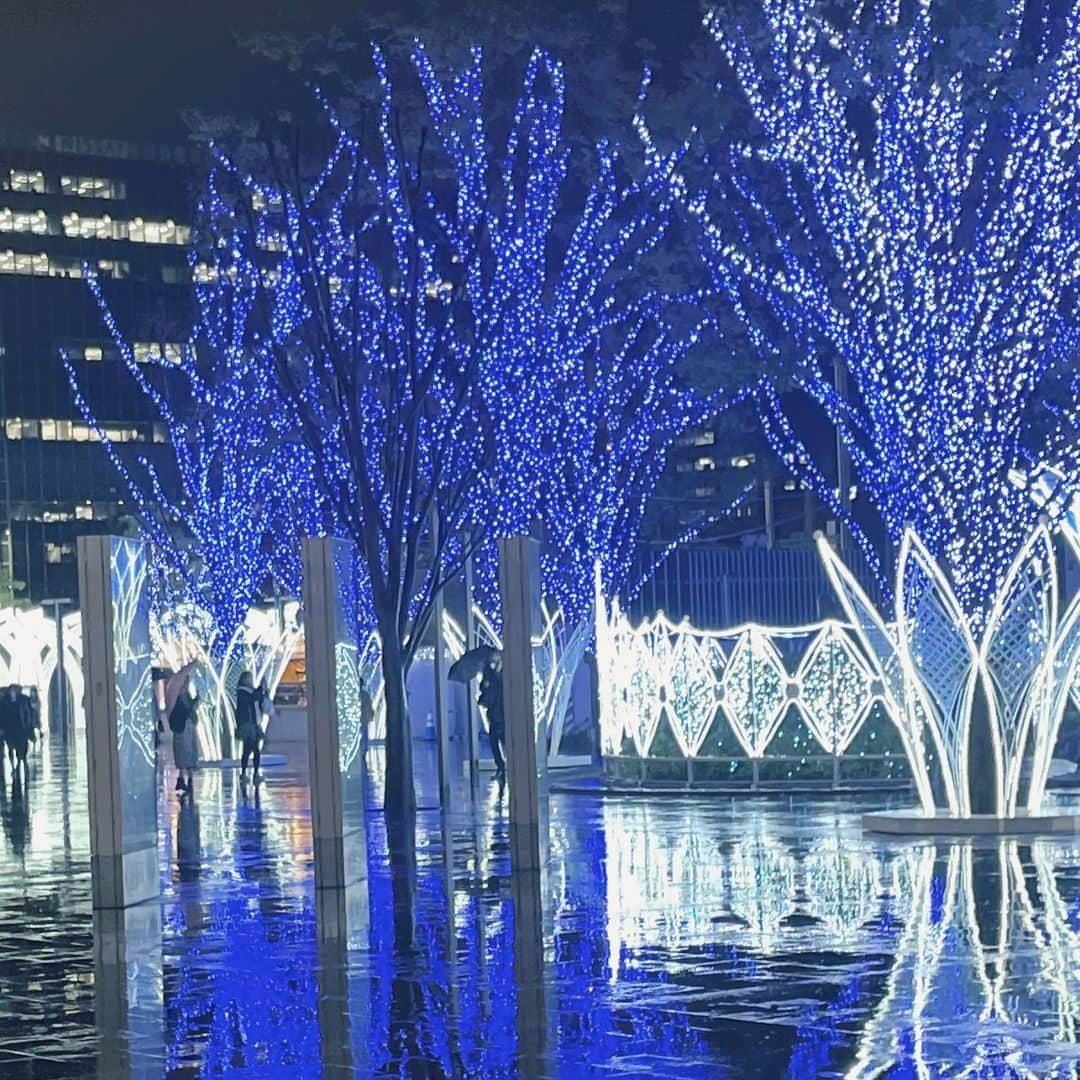 最上奈那華のインスタグラム：「☔️🎄」