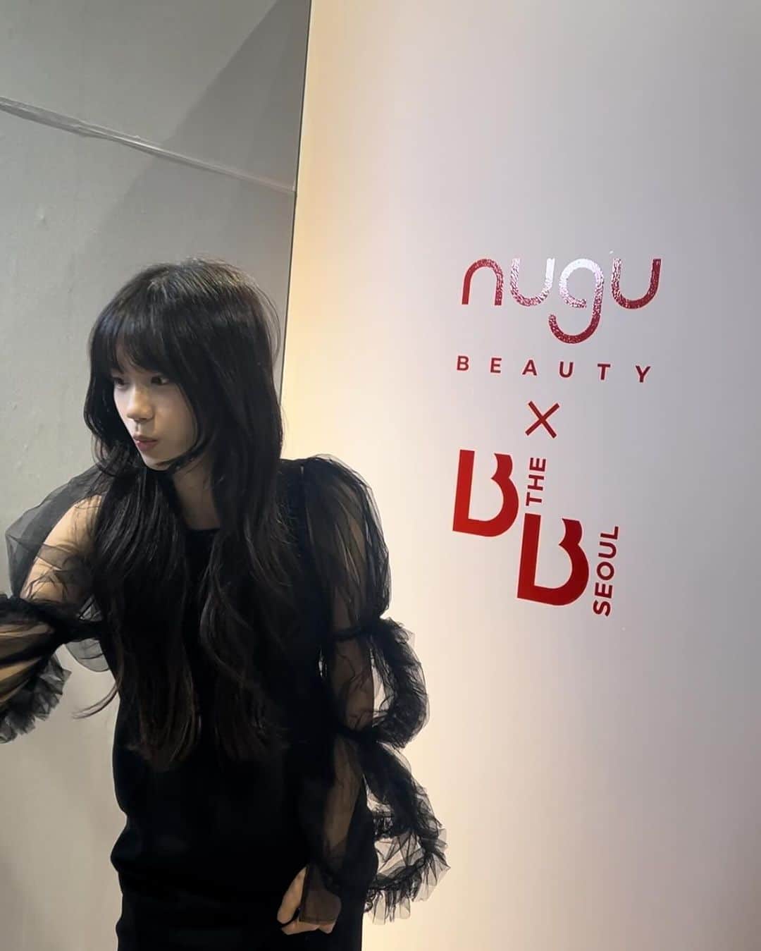 Janeぜうんさんのインスタグラム写真 - (JaneぜうんInstagram)「韓国で今話題のビューティーブランド🔟つが東京に大集結!#pr “nugu Beauty X BtheB SEOUL🇰🇷“  🗓️今日から今週の日曜日(12/17) まで 📍OMOTESANDO MUSEUM  超有名ブランドからまだ日本に未上陸の新進気鋭のブランドが集まったすごいPOP UP‼︎🧚  商品を実際に使えてみたり、ショッピングしたり、ブランドのCEOとお話できたり(⁈)、無料で豪華プレゼントが貰えたり、超盛れるnuguフォトブースで写真撮れたり、、 とすごい充実してるのでフラーっと遊びに行ってみてください💭🗼  🏷️@nugu__official @nugu_beauty @btheb_official  @romand_jp  @abib.japan  @dalba_japan  @lalarecipe.jp  @klairs.jp  @keybo_jp  @flynn.japan  @skin1004_japan  @lamuse.japan  @blancdiva_japan  #nugu #kbeauty #skincare #tokyo #韓国メイク#韓国スキンケア#ヌグ」12月15日 10時55分 - jeeunso4you