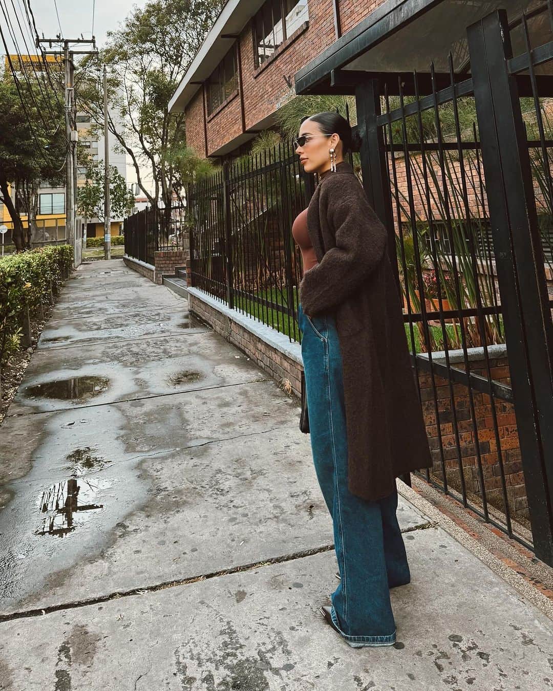 Luisa Fernanda Wのインスタグラム：「Hoy… 🤎」