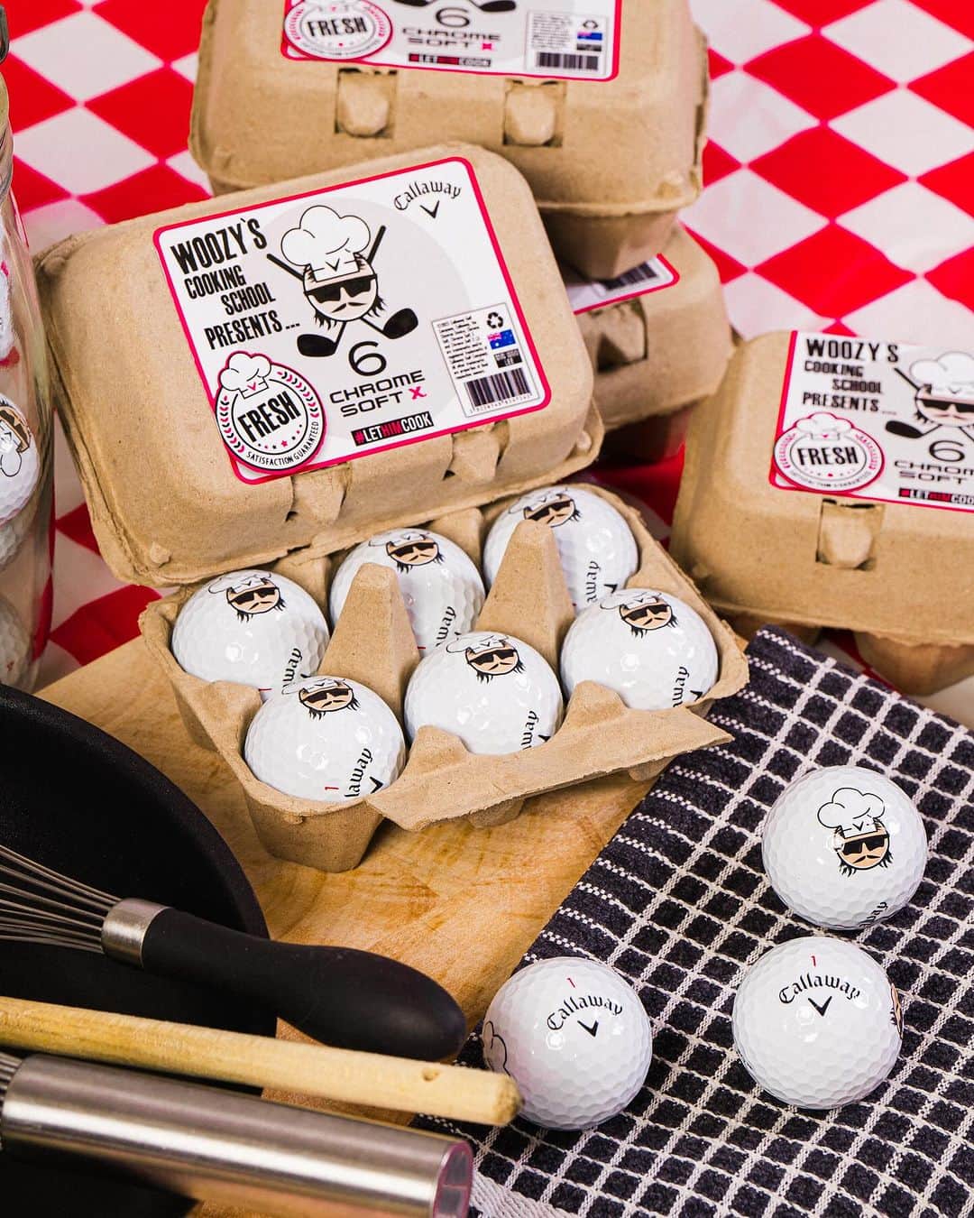 ジョン・ラームさんのインスタグラム写真 - (ジョン・ラームInstagram)「👨‍🍳 #LetHimCook Giveaway! 👨‍🍳   Look what we’ve cooked up! 🍳🔥 For your chance to win these VERY Limited Edition Chrome Soft X @MinWoo27Lee “Chef” golf balls, simply…  👉 Follow @callawaygolfeu, @minwoo27lee, @callawaygolfaus AND @callawaygolf 🏷️ Tag 2 friends in the comments    Giveaway ends midnight on Tuesday 19th December (UK Time). 10 winners will be chosen from Instagram and X, and will win 1dz limited edition Min Woo Lee logo’ed Chrome Soft X Golf Balls. Must be following all accounts to be eligible. Good luck!」12月15日 22時00分 - callawaygolf