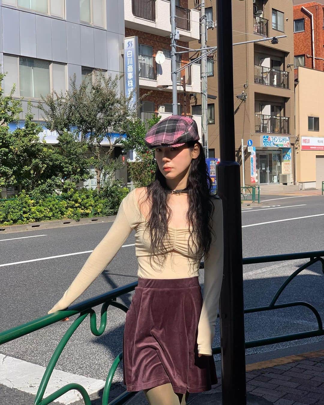 solsolのインスタグラム：「ㅇi 감성 공감ㅎr는 ㅅr람만 모여..👍🏻🩷🖤」