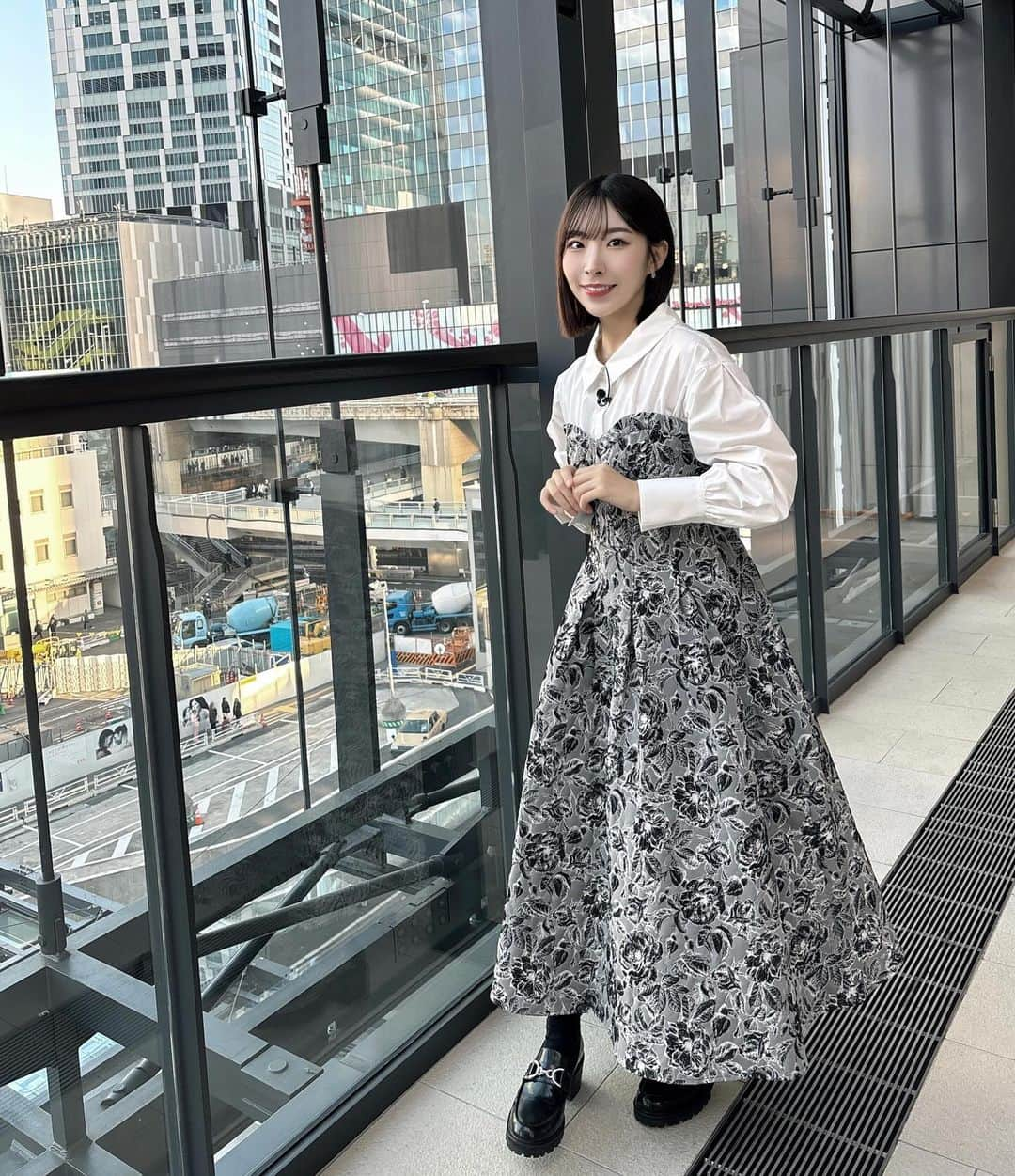 岩佐美咲さんのインスタグラム写真 - (岩佐美咲Instagram)「今週も1週間お疲れ様でしたーーー！！　　　　　　　　　　　　　　 　　　　　　　　　　　　　　　　　　　　　　　　　　　　　　　 お清楚な私服　　　　　　　　　　　　　　　　　　　　　　　　　 　　　　　　　　　　　　　　　　　　　　　　　　　　　　　　　 #私服 #ファッション #コーデ #ワンピース #リリーブラウン #lilybrown #fashion #ootd」12月15日 21時02分 - wasaminnn