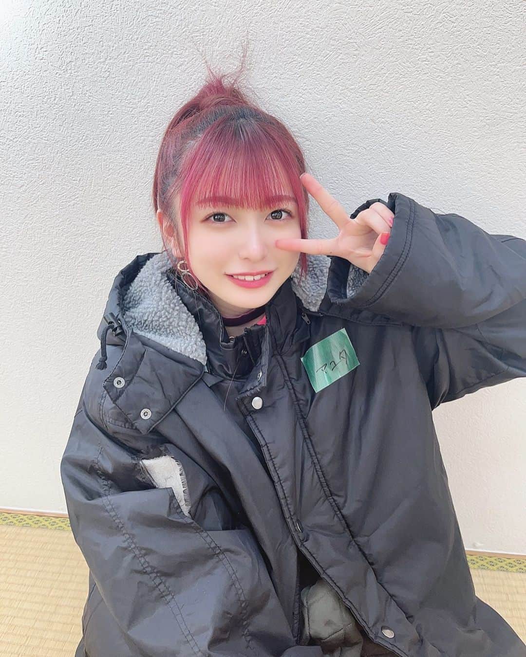 早川渚紗のインスタグラム：「. 寒さになんて負けねぇし！！！((マユタ」