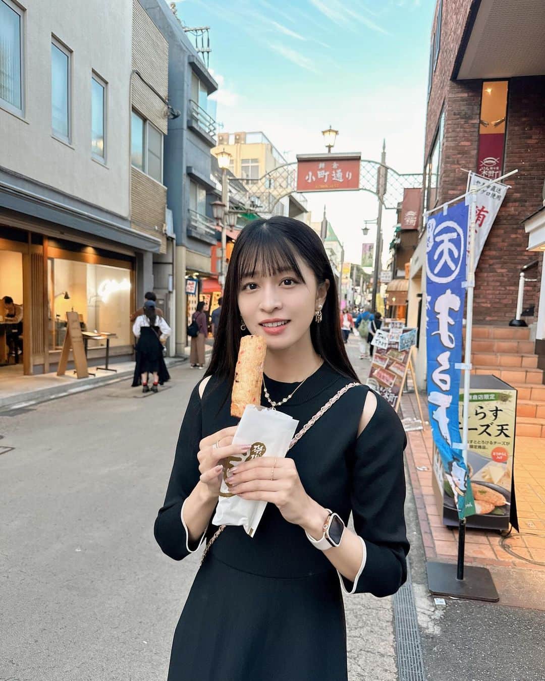 四島早紀さんのインスタグラム写真 - (四島早紀Instagram)「鎌倉で食べ歩きした日‎☁️ˎˊ˗  沢山食べてお腹いっぱいになりました🤤🤤 レモンサワーも飲んだ🥂🤭  食べ歩き楽しかった🚶♡  #instagood #instalike #likeforlikes #likeforfollow #followme #fff #japanese #japanesegirl #黒髪 #黒髪ロング  #photography #コーデ #ootd #jusglitty #dior #秋 #鎌倉 #鎌倉観光 #鎌倉グルメ #鎌倉散歩 #鎌倉食べ歩き」12月15日 21時17分 - saki_shishima