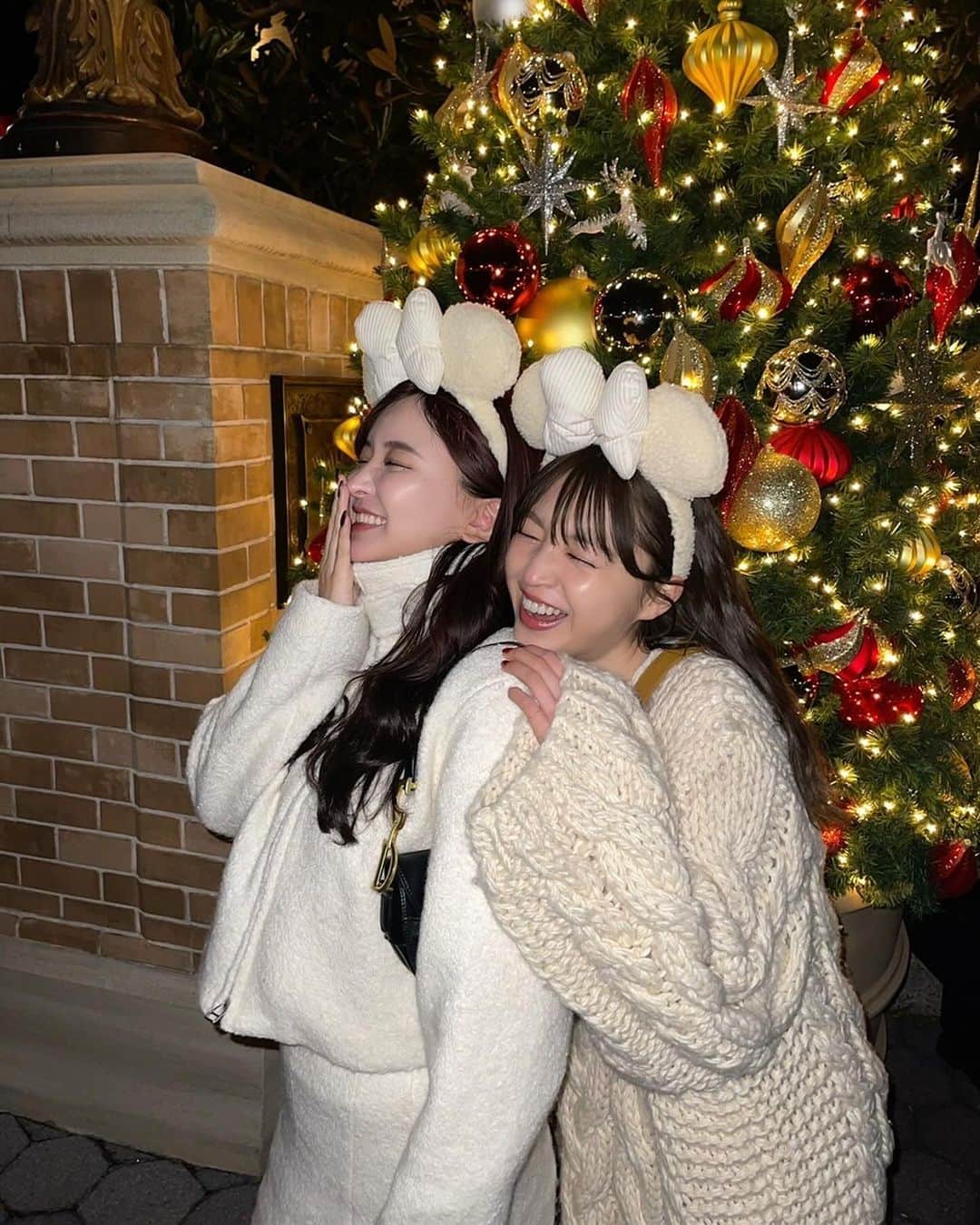 上西星来さんのインスタグラム写真 - (上西星来Instagram)「Christmas Disney🎄🤍🎀  こんな寛大な心になりたい...と常に思う　@shirakur_a ♡  #クリスマスディズニー #東京ディズニーシー #ディズニーコーデ  #disneysea」12月15日 21時17分 - seira_jonishi_tpd