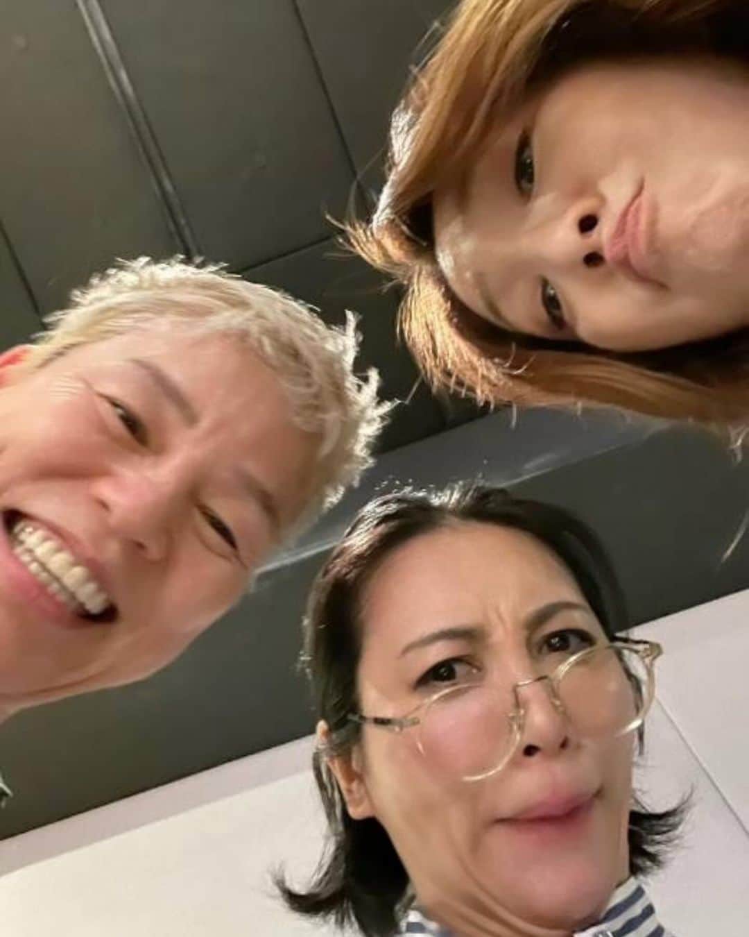 ミラクルひかるのインスタグラム：「井上貴子さん☯️３５周年記念☯️おめでとう御座いました🍾🥳💚 　来年は神取忍さん五〇周年記念。🪯🪯🪯🪯🪯🪯」