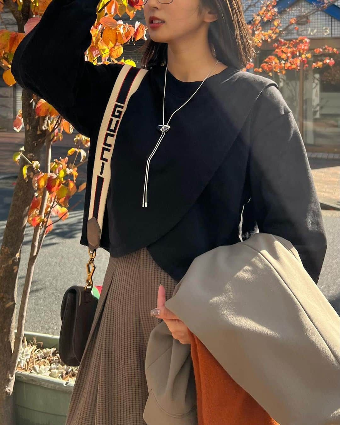 鈴本美愉さんのインスタグラム写真 - (鈴本美愉Instagram)「. 秋冬mixコーデ🩶 Muléau 23 Autumn Collection SALE中🍁🍁」12月15日 21時54分 - suzumotomiyu125