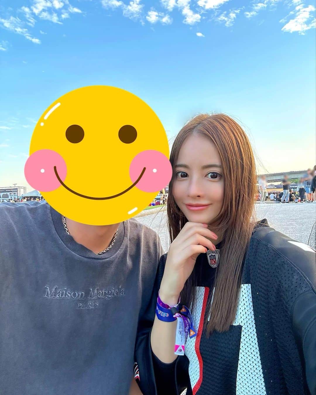 ririのインスタグラム：「IN 🇹🇼台湾💃🌟  @ultrataiwan ✅ @ultra ✅ にみんなで参戦してきました😂🤣💓  修学旅行みたいで楽しかった✌️😃💓  @davidguetta 様様🤲😢💓 本当カッコいい‼️ イビザに続きこんなはやくにまた会えるとは🥹🙏💗  昔から1番好きなDJだから めちゃくちゃぶち上がりました🎆  何回もSHOWでも 使ってたから🤲🤲  リスペクト半端ない🥹💓💓💓 最高のステージだった💦🎉(*´∇｀*)‼️  DAY2は @alesso もみれて最高だった🤭💓💓💓  台湾🇹🇼のウルトラも楽しかった😃💓  #love #happy #ultrataiwan」
