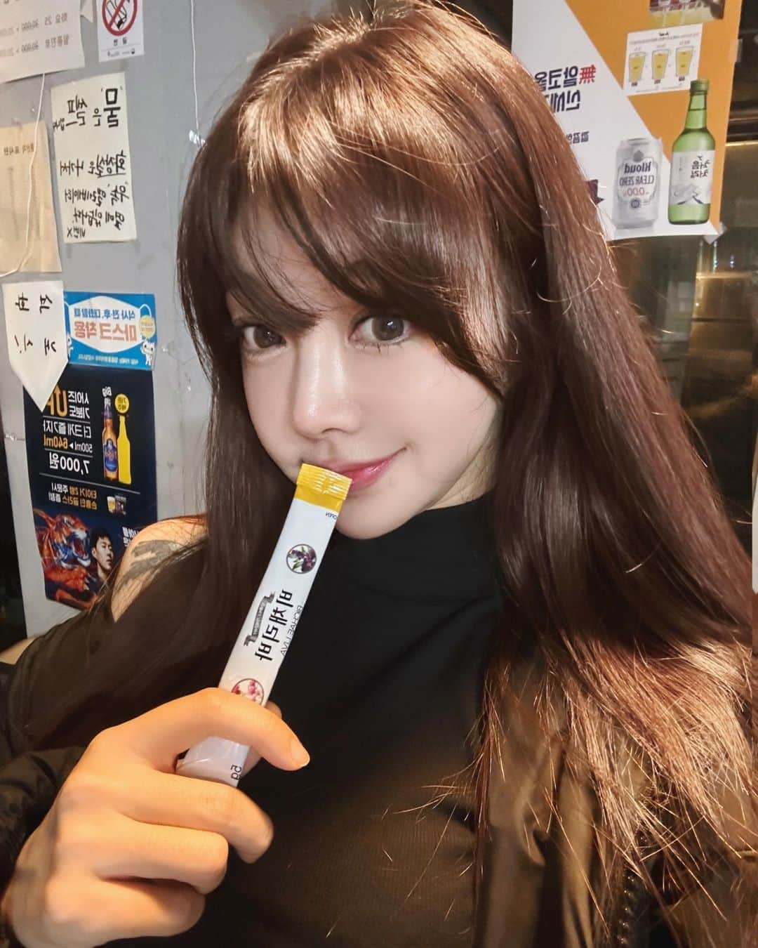 チョ・ミニョンさんのインスタグラム写真 - (チョ・ミニョンInstagram)「37살 끝자락 최근 셀카와 영상들 ☺️ 잘가라 37살 🥳 그것보다, 피부 회복이 미친듯이 잘 됬죠?」12月15日 13時44分 - xxjominxx