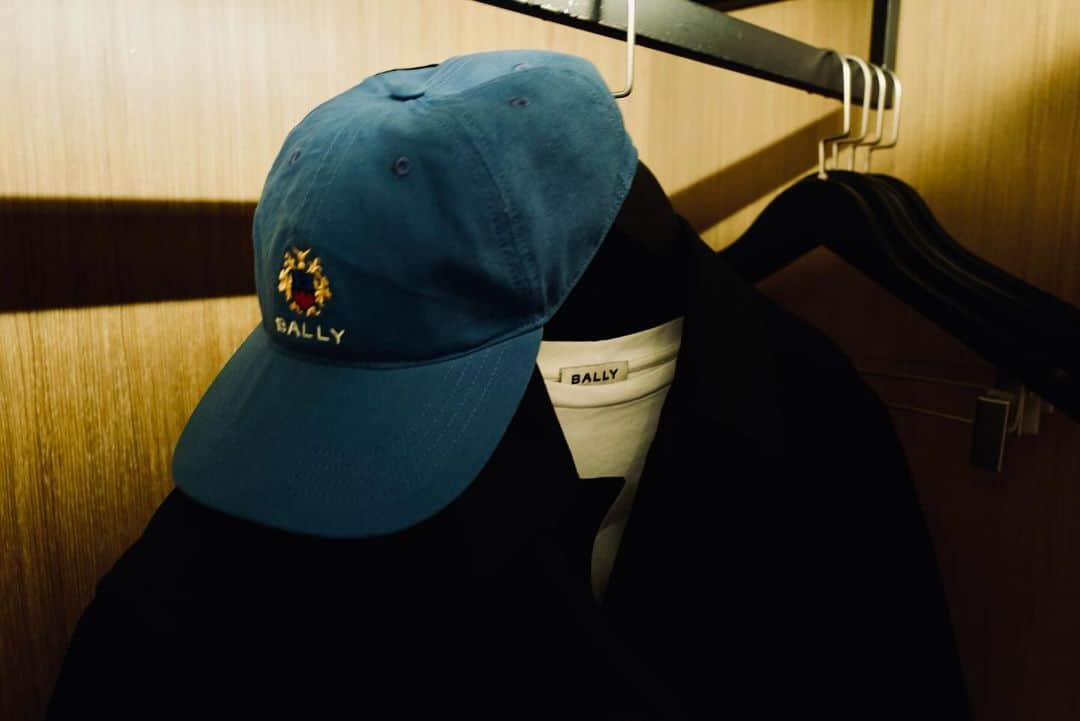 ドギョムさんのインスタグラム写真 - (ドギョムInstagram)「look👀」12月15日 14時52分 - dk_is_dokyeom