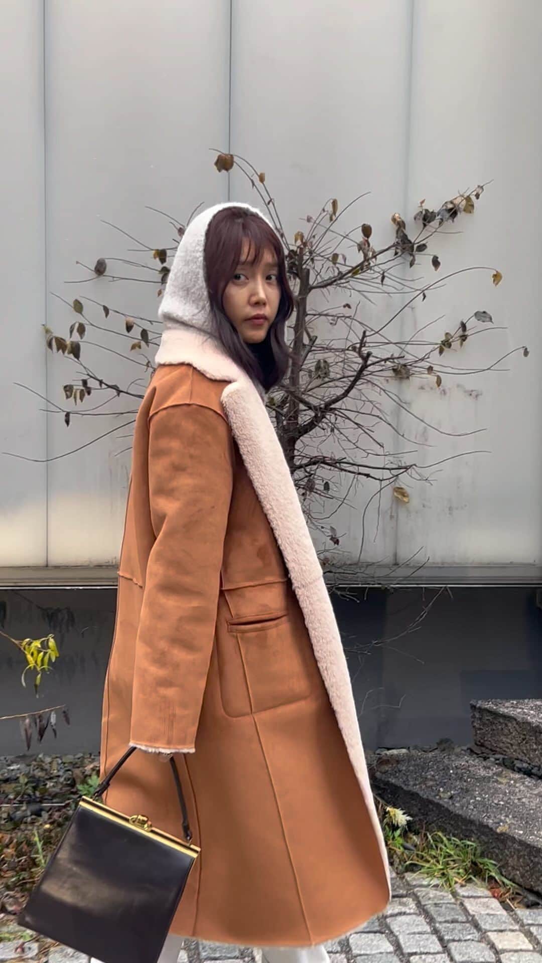 チェ・ジョンアンのインスタグラム：「12월 선물보따리 🥁🍷🍿🍩🍭☕️🎪🎁」