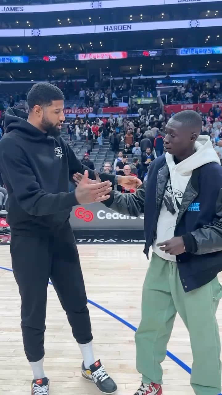 NBAのインスタグラム：「PG and Norm 🤝 @khaby00」