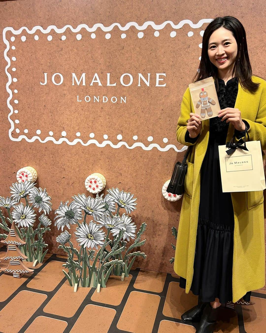 中西華菜さんのインスタグラム写真 - (中西華菜Instagram)「* Jo Maloneのクリスマスイベントに参加してきました☺️ クリスマス仕様になっていて海外に来たような気分に🎄 お気に入りの香水の匂いも見つけられたっ✨  #ジョーマロンロンドン #ジンジャーブレッドランド #jmlフォトコンテスト」12月15日 15時54分 - kananakanishi