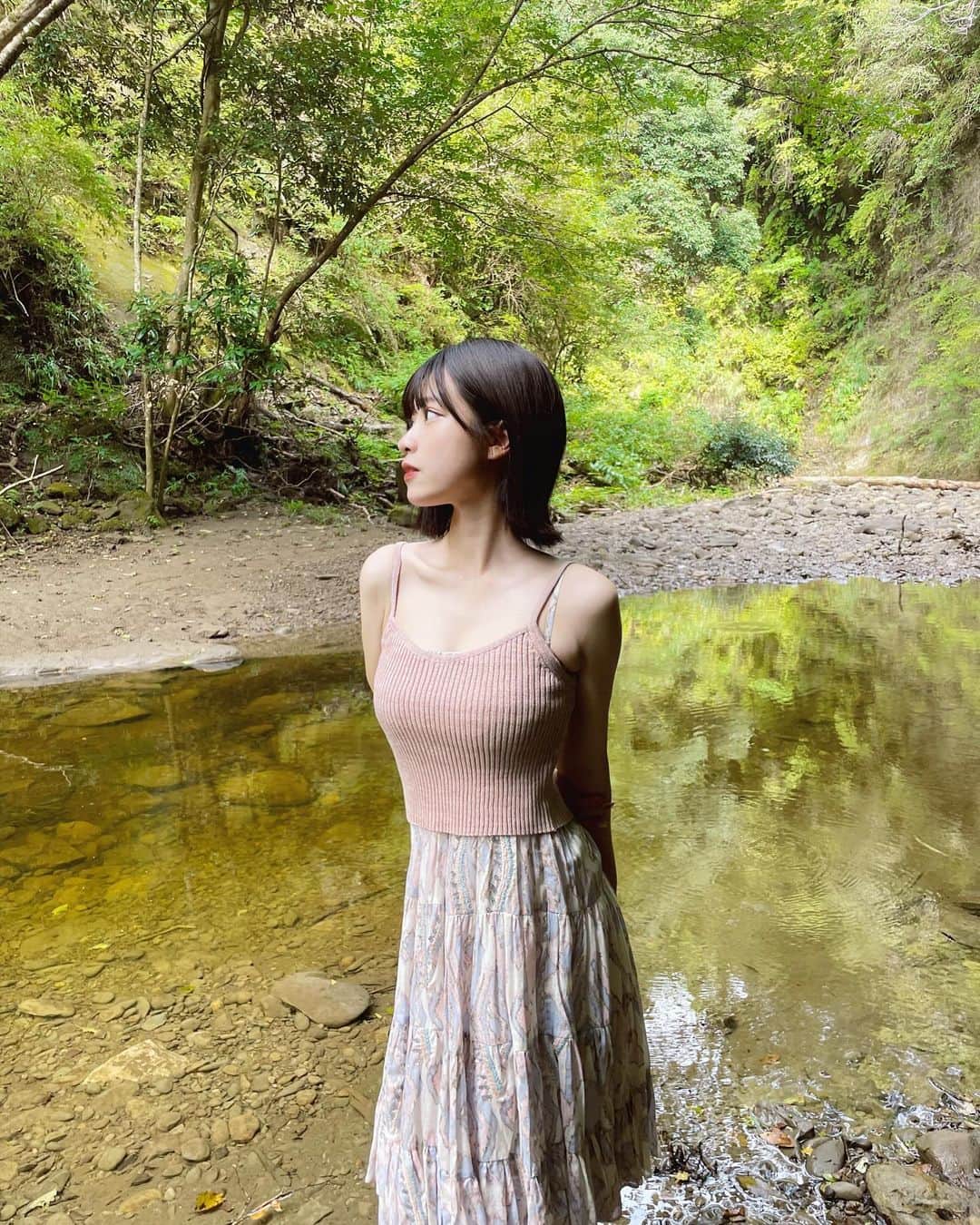 三野宮鈴さんのインスタグラム写真 - (三野宮鈴Instagram)「自然に埋もれてたい。」12月15日 17時41分 - suzuchan.1