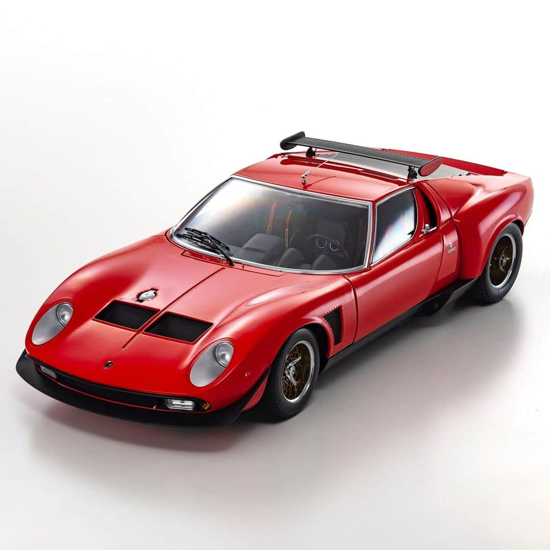 kyosho_official_minicar toysのインスタグラム：「. 1/12 Lamborghini Miura SVR  No.KS08625R #lamborghini #miurasvr #kyosho #112scale #miura #svr #lamborghinilife #carcollection #exoticcar #vintagecar #京商 #ランボルギーニ #ミウラ #ミニカー」