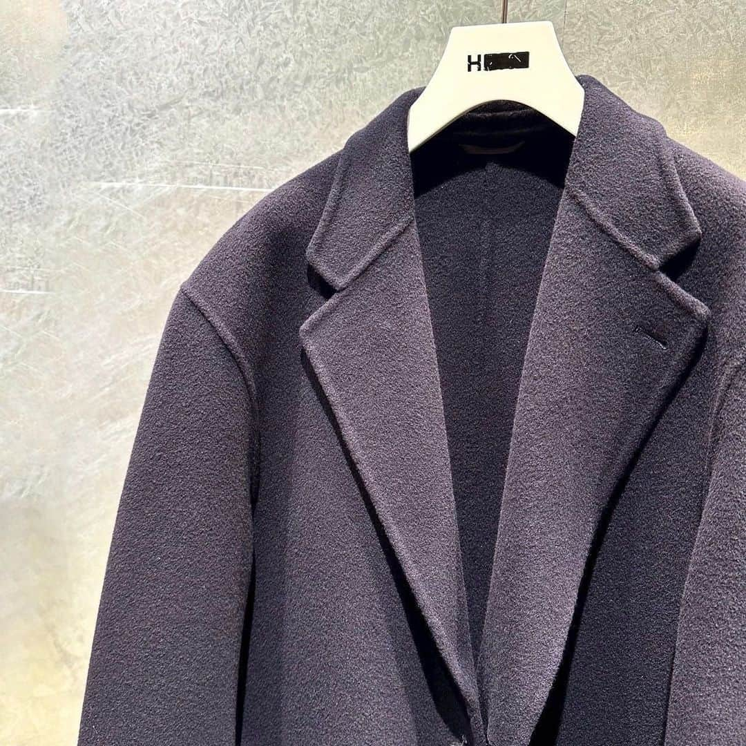 H BEAUTY&YOUTHさんのインスタグラム写真 - (H BEAUTY&YOUTHInstagram)「＜H BEAUTY&YOUTH＞ WOOL CASHMERE MELTON BLAZER COAT ¥99,000 Color: NAVY Size: S/M/L  #H_beautyandyouth #エイチビューティアンドユース @h_beautyandyouth  #BEAUTYANDYOUTH #ビューティアンドユース #Unitedarrows #ユナイテッドアローズ」12月15日 18時48分 - h_beautyandyouth