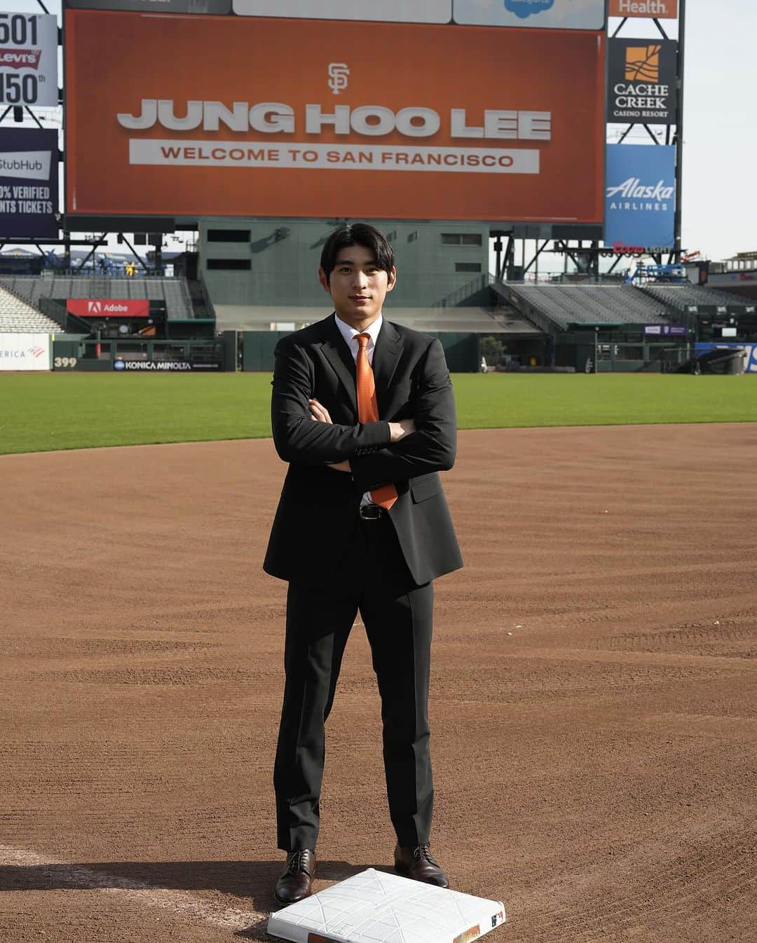 サンフランシスコ・ジャイアンツさんのインスタグラム写真 - (サンフランシスコ・ジャイアンツInstagram)「Welcome to Oracle Park, Jung Hoo 🧡」12月16日 6時11分 - sfgiants