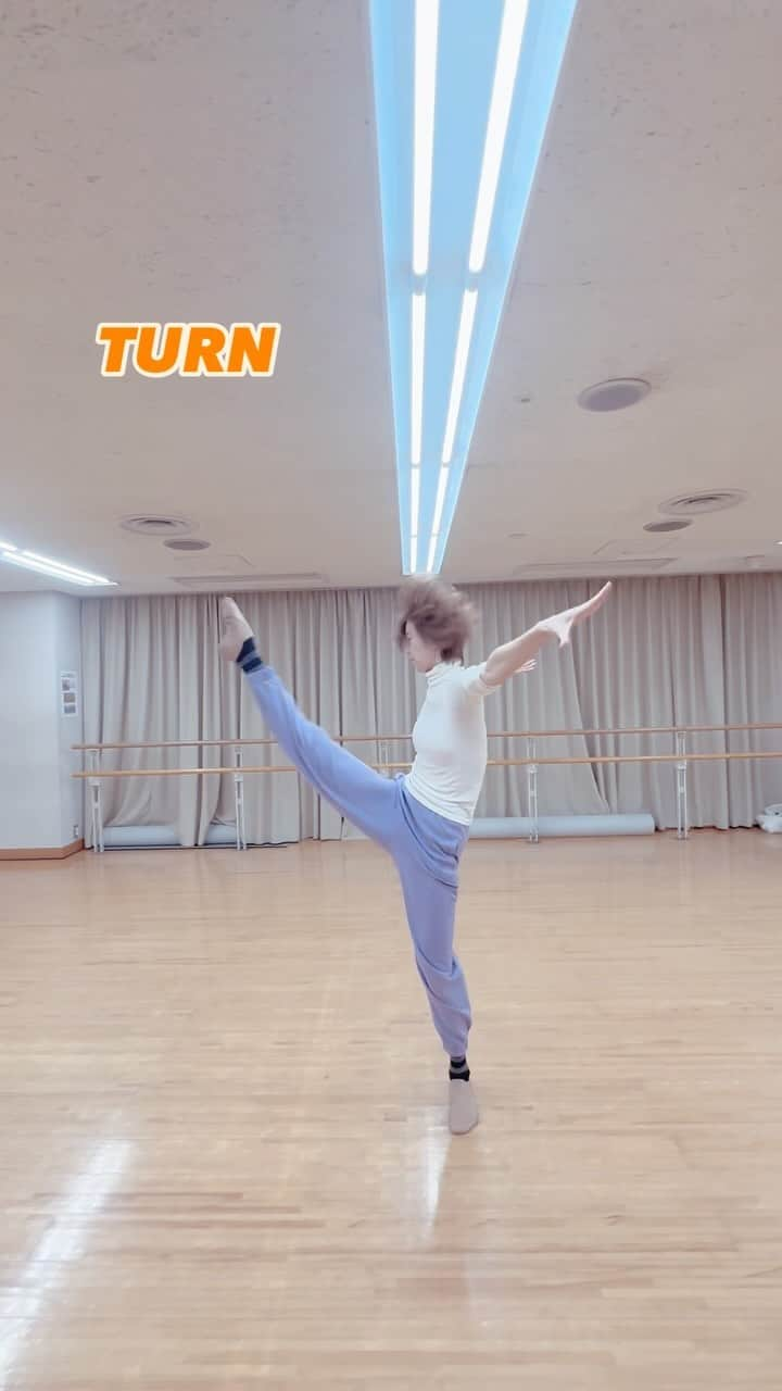 大凪真生のインスタグラム：「TURNの練習  💨💨💨  #大凪真生ダンススクール  #大凪真生 #TURN #ジャズダンス #宝塚og #宝塚 #ダンススクール #reels  #reelsinstagram」