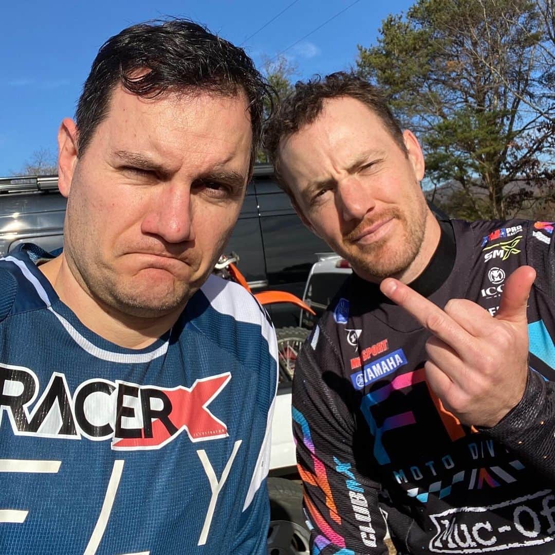 Racer X Onlineのインスタグラム：「This week, our man Phil Nicoletti complains about bike prices, and what that means when you start putting a lot of hours on them. You better put in the effort that matches that investment!  “When I see a kid not trying while riding a dirt bike and just wearing the bike out for no reason, I’m okay with the parents ripping them a new one. Parents are spending more time and money per hour than their hourly wage watching their kid piss off all day. I’m not good at math, but there has to be some sort of equation for the price/hours/wage that makes financial sense. My dad always told me, if you’re just wearing the bike out, then get the hell off it. Wise words from Senior!” #unphiltered」