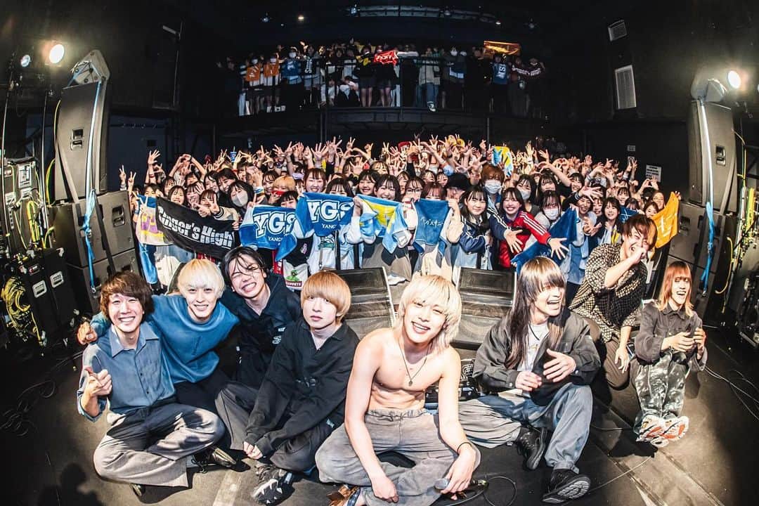ヤングスキニーさんのインスタグラム写真 - (ヤングスキニーInstagram)「📸 "老いてもヤングスキニーツアーvol.2" vol.2あったんだ編 2023.11.28 at 茨城・水戸ライトハウス  w/ シンガーズハイ(@singers.high )  photo by @rockn__photo」12月16日 0時45分 - yang_skinny