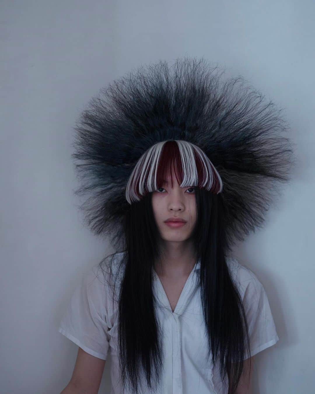 河野富広のインスタグラム：「New wig story unveiled !!! @systemmagazine issue 2 There is article interview .  From interview and article with @rahim__attarzadeh  Outtakes 📸📸 WIG by  @tomikono_wig SYSTEM BEAUTY @systemmagazine  photographer @seeing_itself hair @tomikono_wig Topper knotted @knotted_by_fanica  Assistant @miku_shigeyama  make-up @masayo.tsuda_makeup Models wear their own clothes .  casting @alter_casting @takaresaka @inoyums production @babylon  in this story @raiki.yamamoto  @namake_mon @sojugher @isatamotsu  @kousaeki @yamadazaemon @kienryuu   Thank you so much who contributed on this project !  #systembeauty #tomikono #takashihomma#wigmaking#theartofwigmaking #tomikonowig#tomihirokono#konomad#konomadeditions」