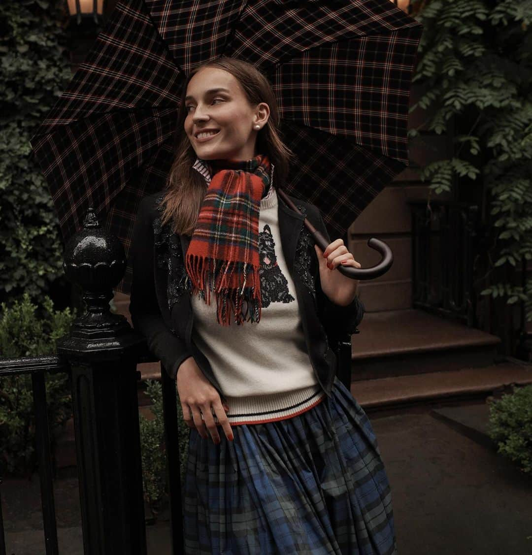 ブルックスブラザーズさんのインスタグラム写真 - (ブルックスブラザーズInstagram)「Tartan tidings - pile on the plaid this weekend」12月16日 2時10分 - brooksbrothers